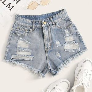 Distressed Stone Wash Frayed Shorts